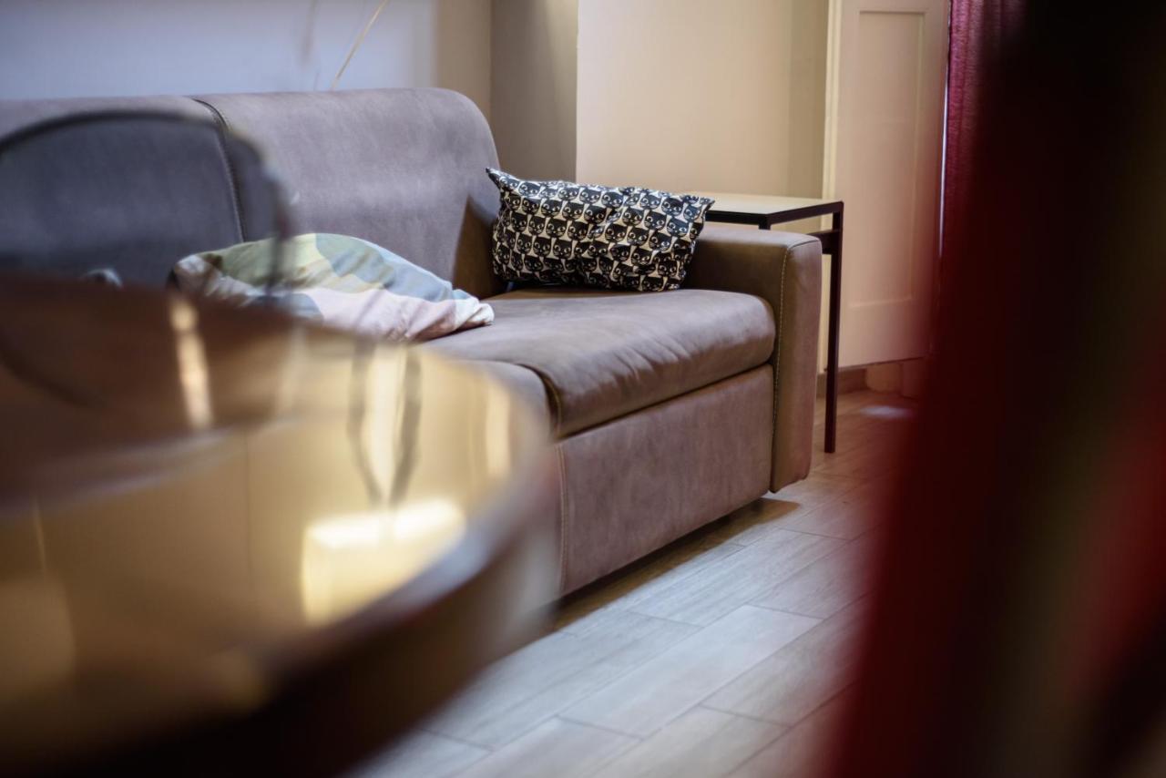 Via Atri 37 Apartment Napoli Bagian luar foto