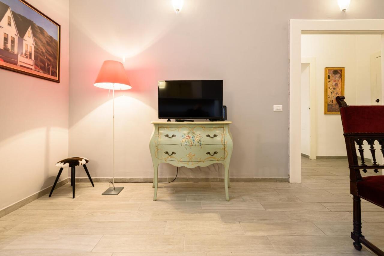 Via Atri 37 Apartment Napoli Bagian luar foto