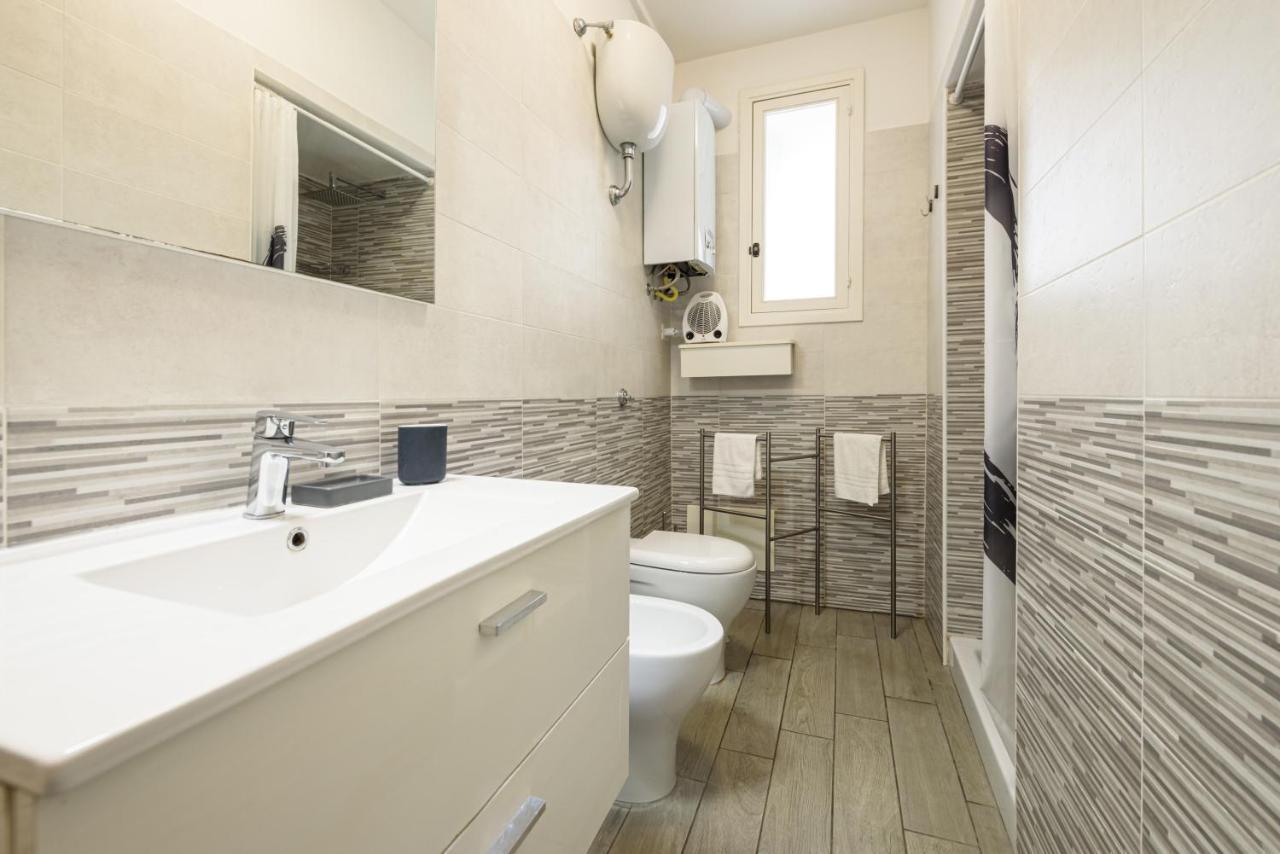Via Atri 37 Apartment Napoli Bagian luar foto